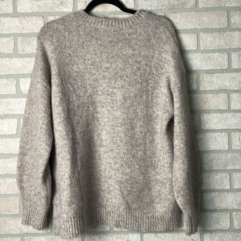 Pink Clover Tan cozy crewneck sweater size L - Picture 4 of 6